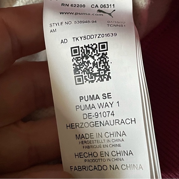 NWT- Puma Classics 70s Printed Fleece Hoodie for Women, fleece lined, size XS - Picture 9 of 12